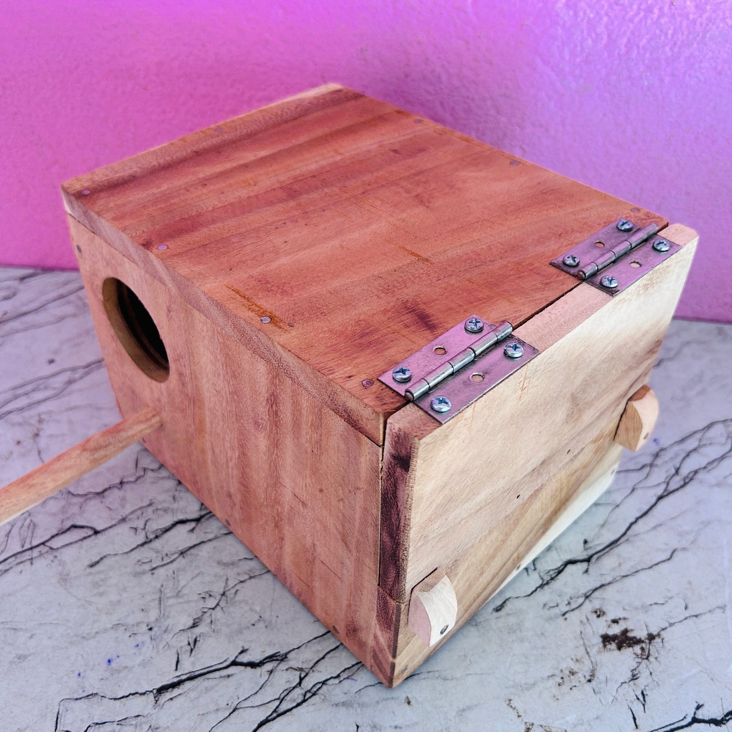 Wooden Lovebird Breeding Box for Nesting – Durable Bird Nest House