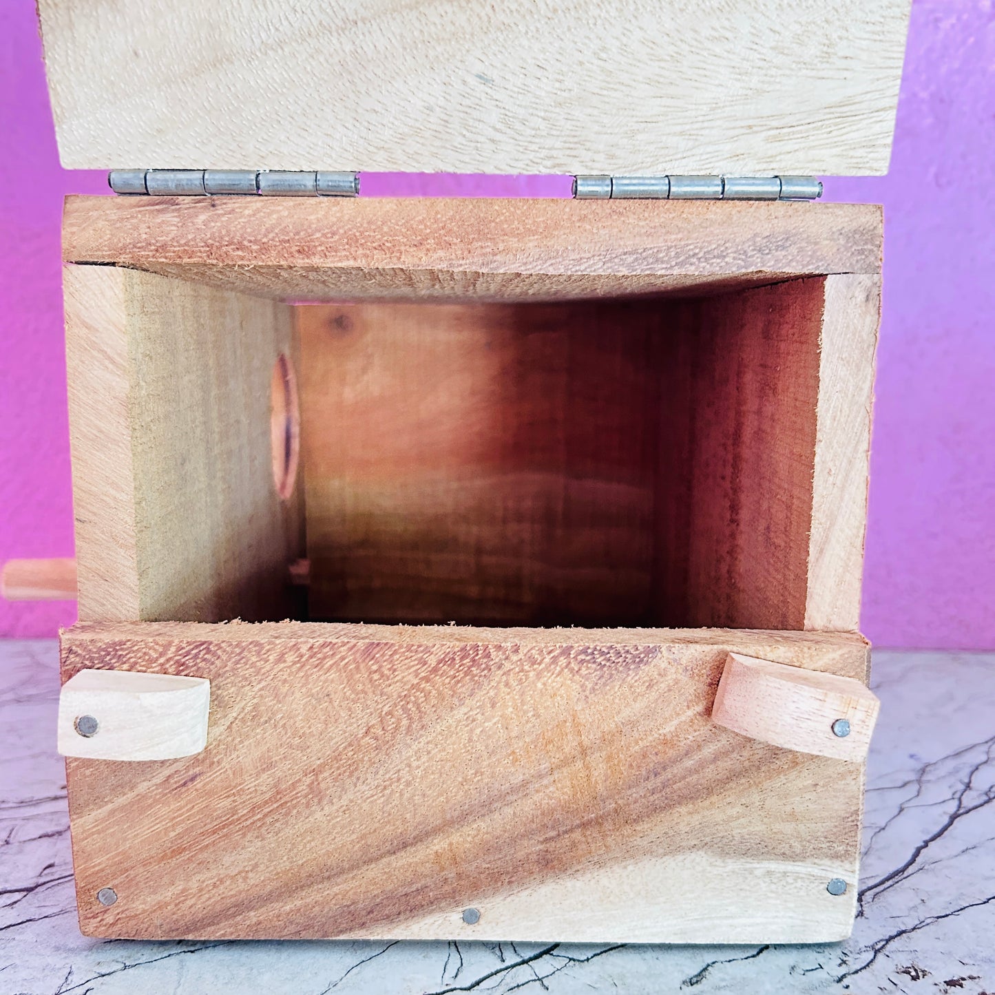 Wooden Lovebird Breeding Box for Nesting – Durable Bird Nest House