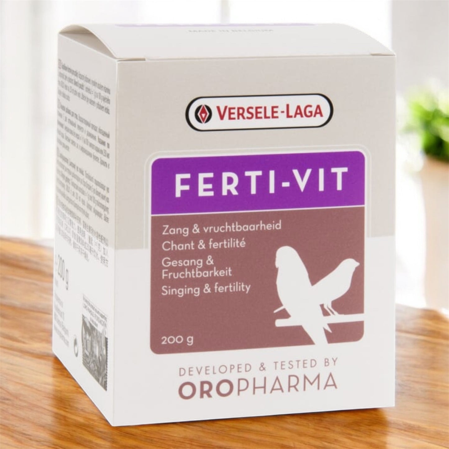 Versele-Laga Oropharma Ferti-VIT for Birds, 200g – Fertility & Singing Support, Multivitamin Supplement with Vegetable Flavor