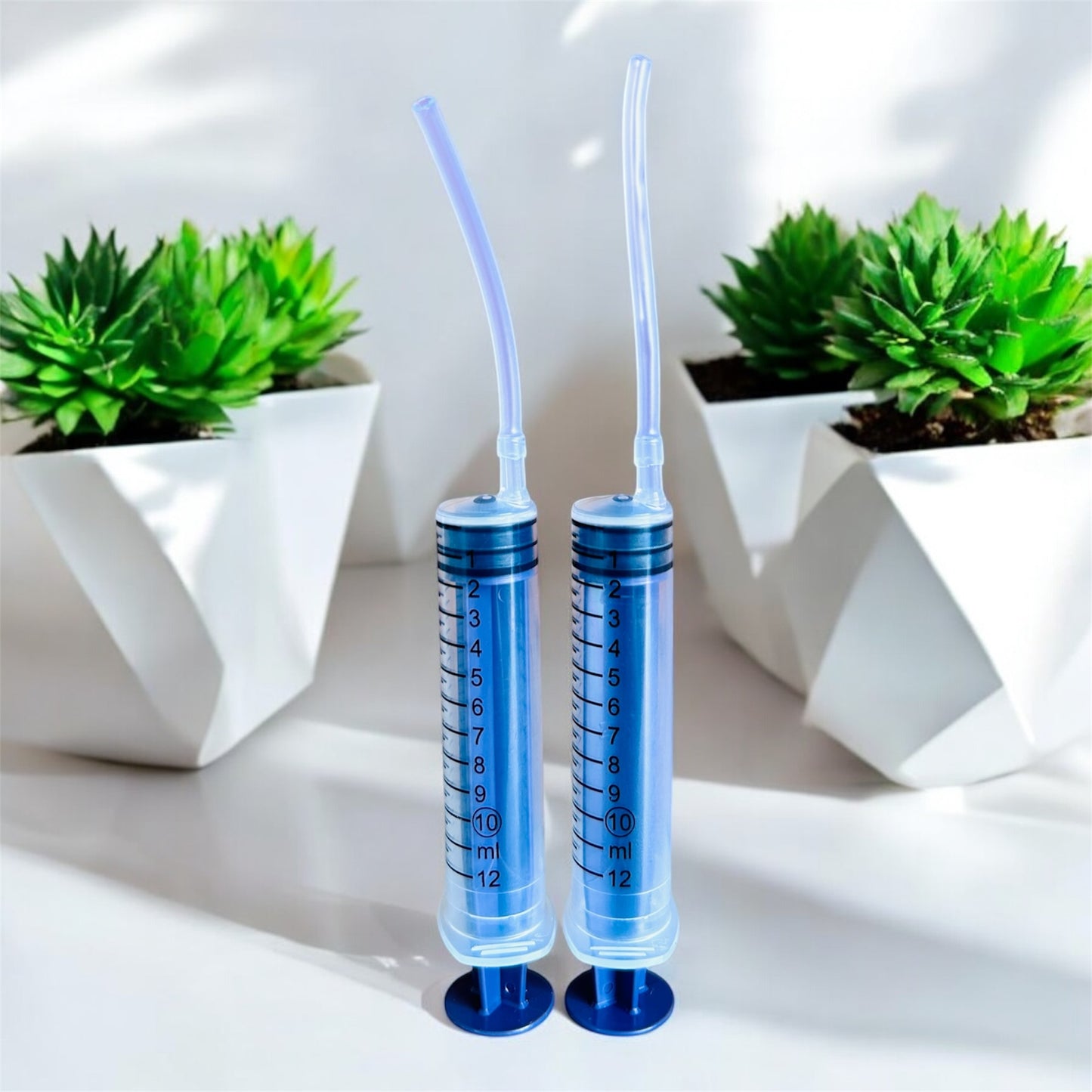 (Pack of 4) 10ml Bird Hand Feeding Syringe, complete with a flexible rubber tube