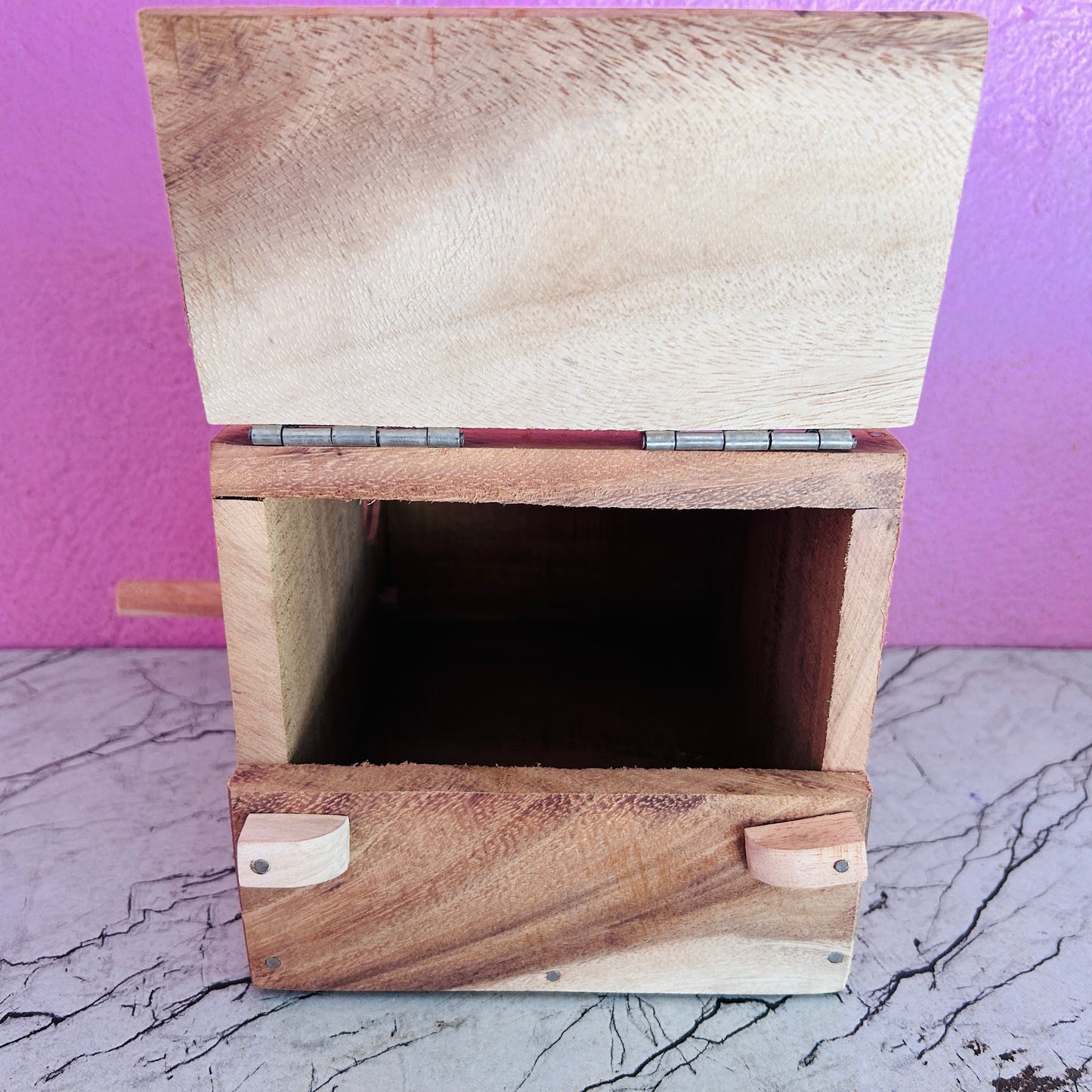 Wooden Lovebird Breeding Box for Nesting – Durable Bird Nest House