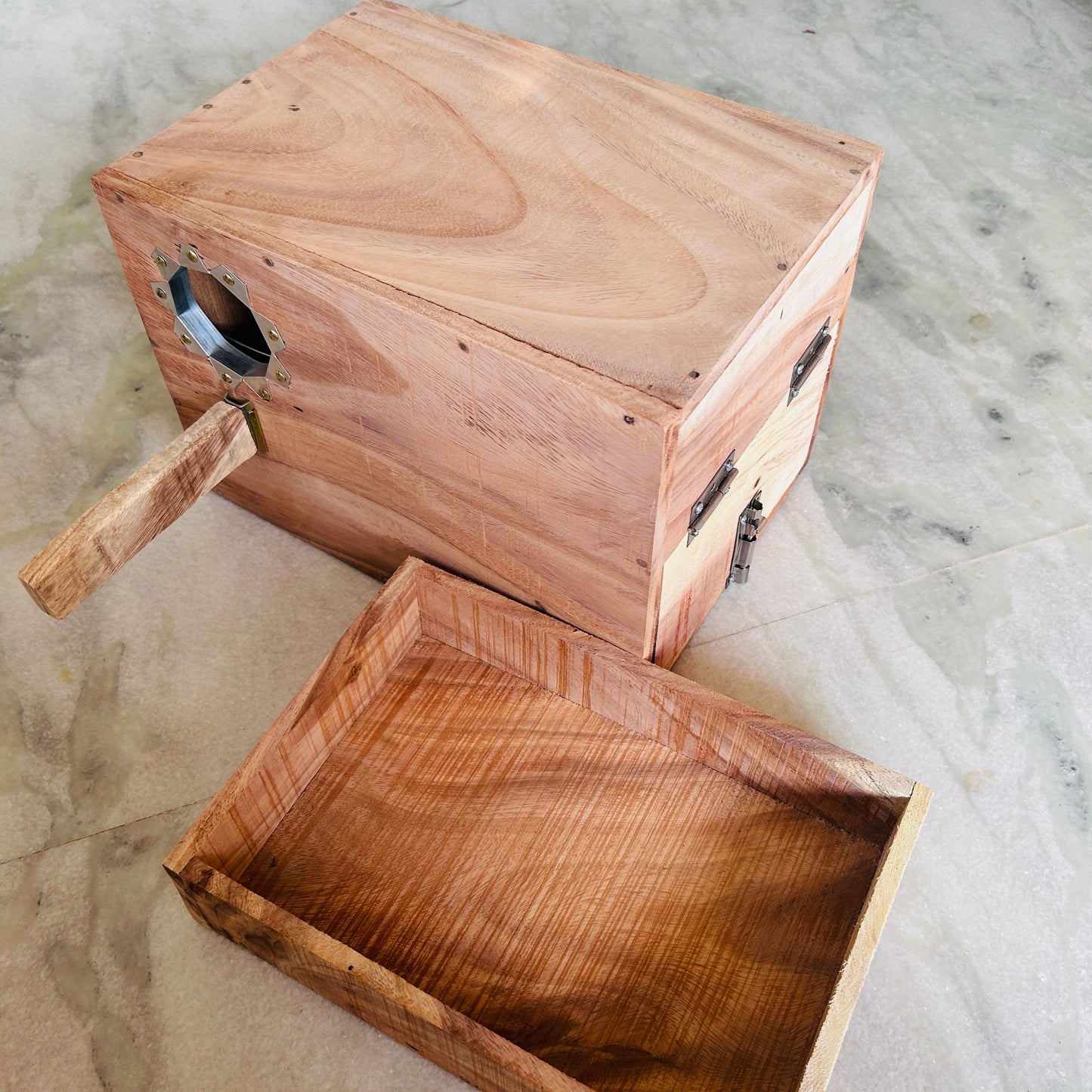 Wooden Breeding Nest Box for Cockatiel, Small Conure & Similar Birds | 14 x 10 x 10 Inch